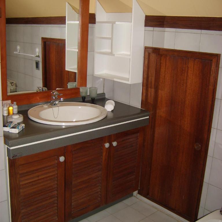 YAN KEE WAY LODGE BUNGALOW - Villa Estándar - 4
