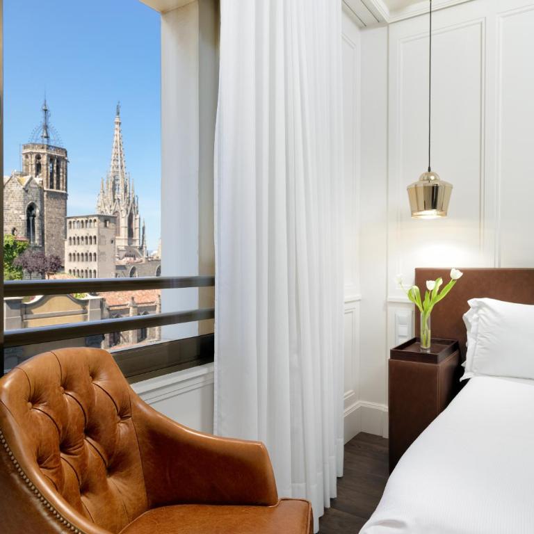 Boutique Hotel H10 Montcada - Double Room with City View - 6