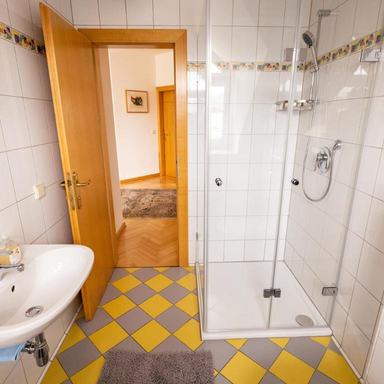 Apartment Ella - Apartment mit 2 Schlafzimmern - 9