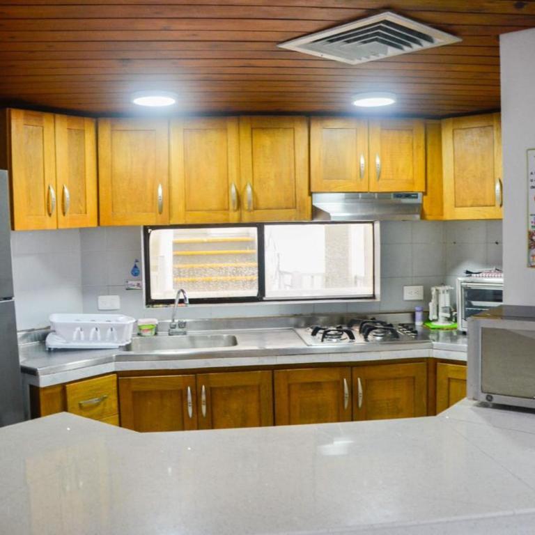Acogedor con balcón y vista al mar - Apartamento de 3 dormitorios y vistas al mar - 10