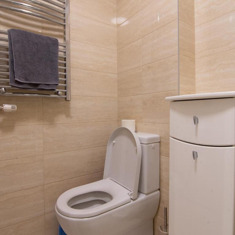 A Blok New Modern - Free garage parking, comfortable, quiet with a park view - Studio Apartman - 7