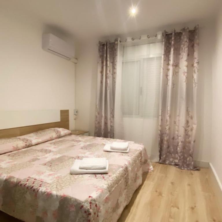 Apartsalou Tati - Two-Bedroom Apartment - 10