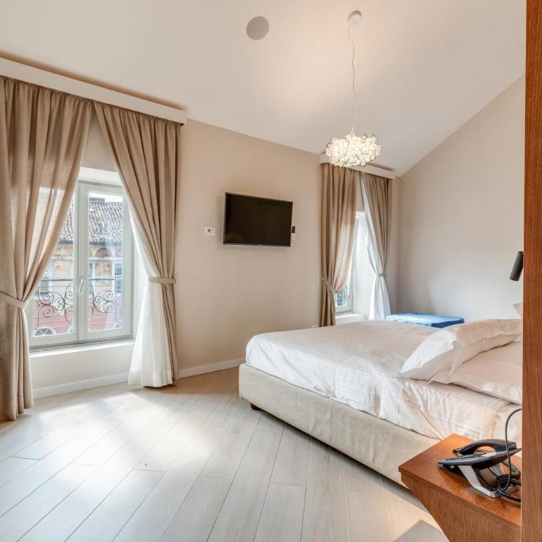 Oriana Homèl Udine - Monolocale King con Divano-Letto - 4