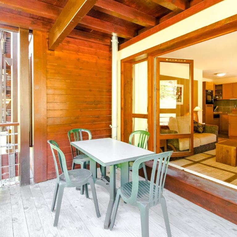 Spacious Family 2-bed, 2-bath with parking, private piste - Apartment mit 2 Schlafzimmern - 38