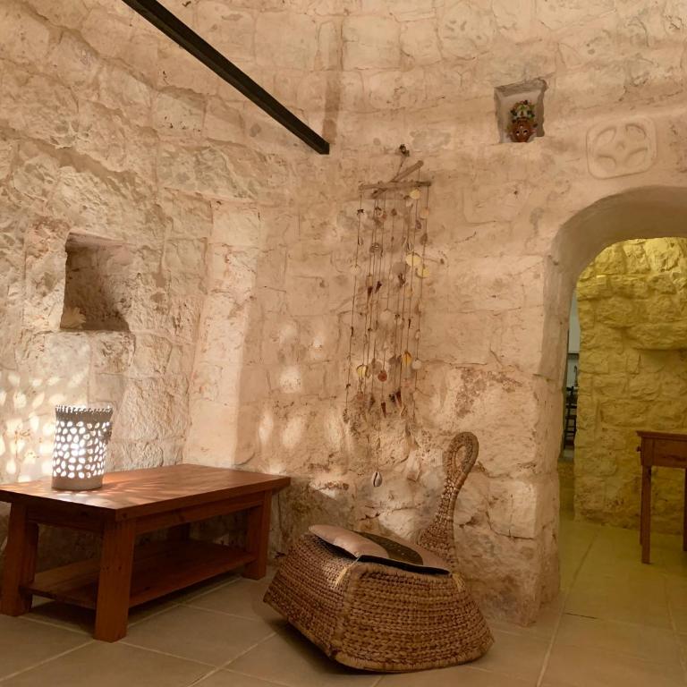 Trullo Tojo - Two-Bedroom House - 27