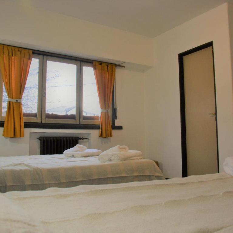 Hospedaje Los Alpes - Habitación Triple Clásica - 4