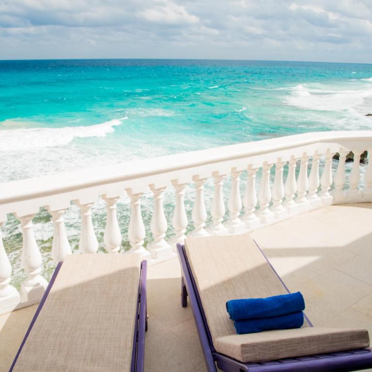 Villa Elena Isla Mujeres - King Suite with Sea View - 8