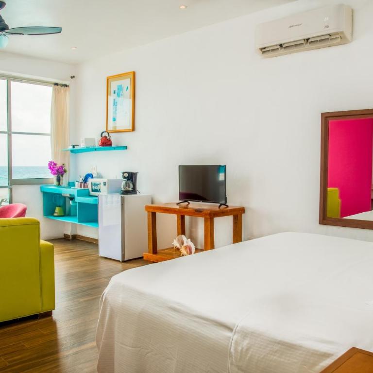 Villa Elena Isla Mujeres - King Suite with Sea View - 9