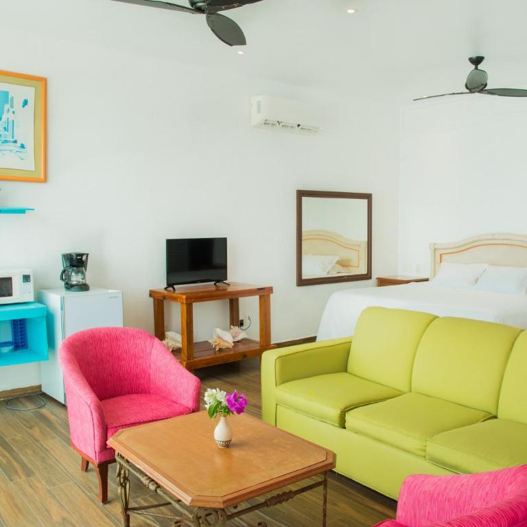 Villa Elena Isla Mujeres - King Suite with Sea View - 13