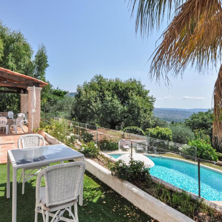 Beautiful Home In Le Tignet - Maison de Vacances 5 Chambres - 17