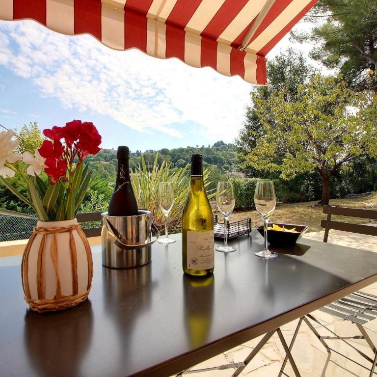 Un havre de paix au cœur de Mougins - Apartment mit 1 Schlafzimmer - 1