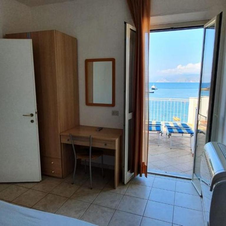 Appartamenti Villa Miramare - Appartamento con Vista Mare - 4