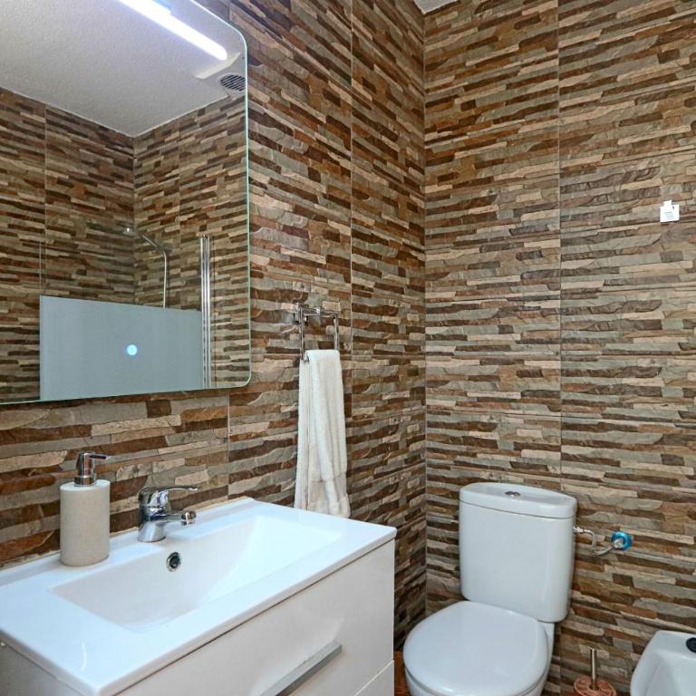 051 - Costa Hispania II 094 - comfortHOLIDAYS - Two-Bedroom Apartment - 12