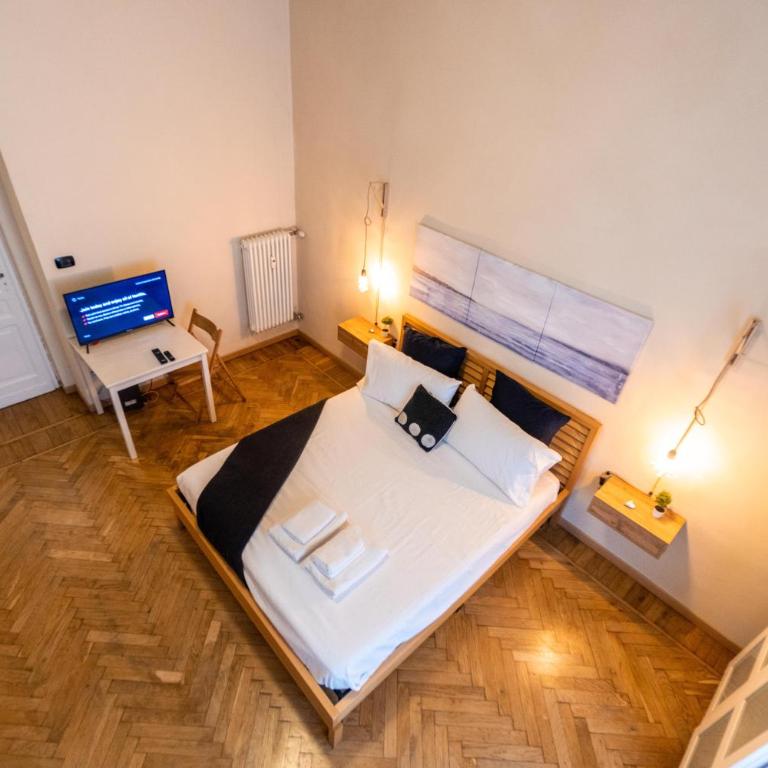 200 METRI da Torino Porta Susa Piano Ri-alzato WIFI - One-Bedroom Apartment - 8