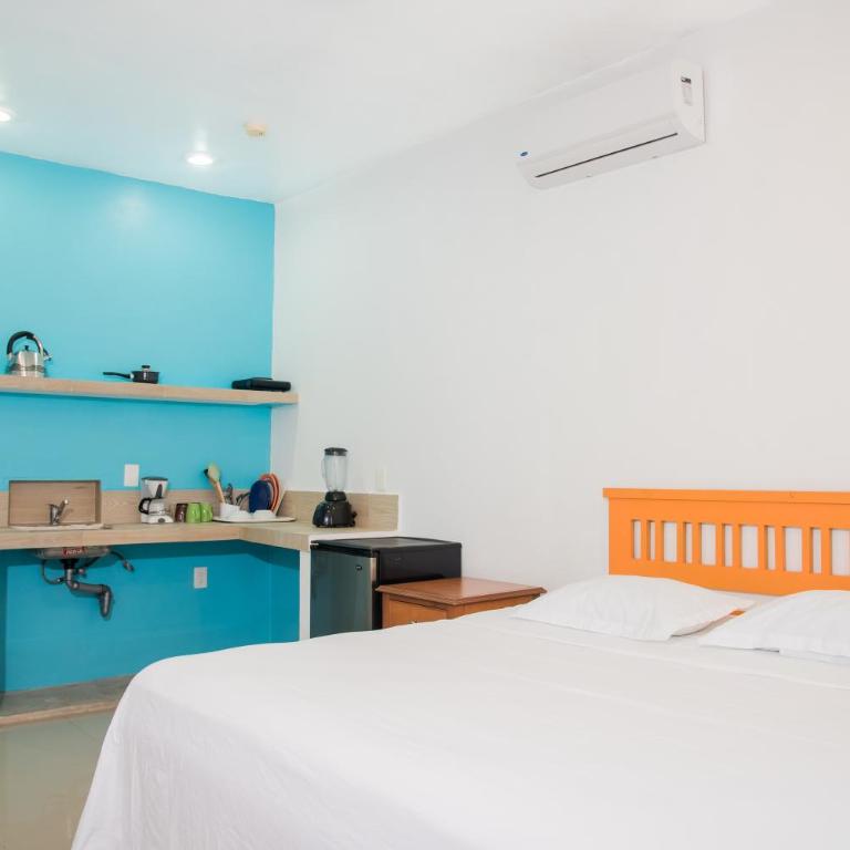Villa Elena Isla Mujeres - King Studio with City View - 6