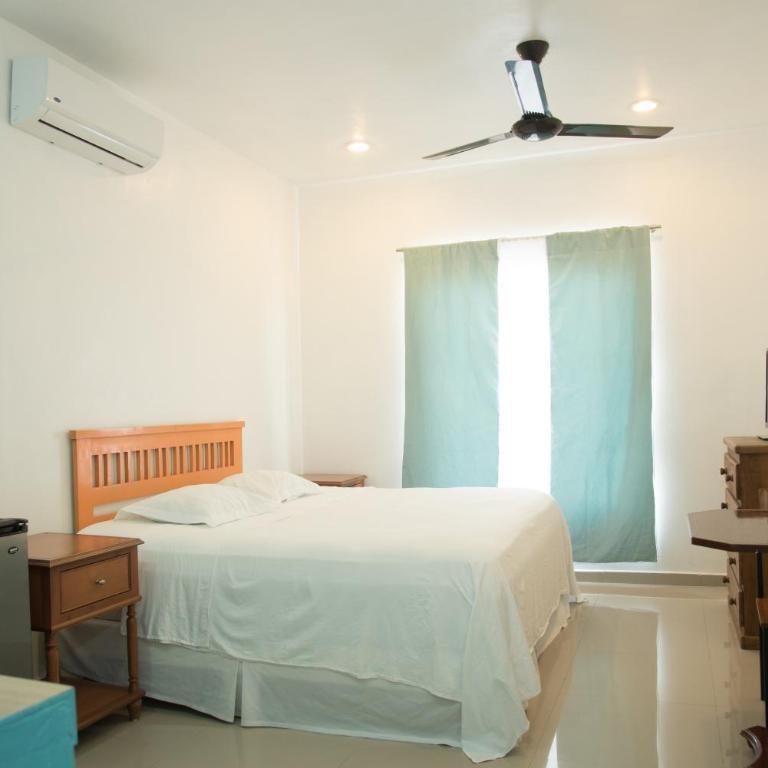 Villa Elena Isla Mujeres - King Studio with City View - 5