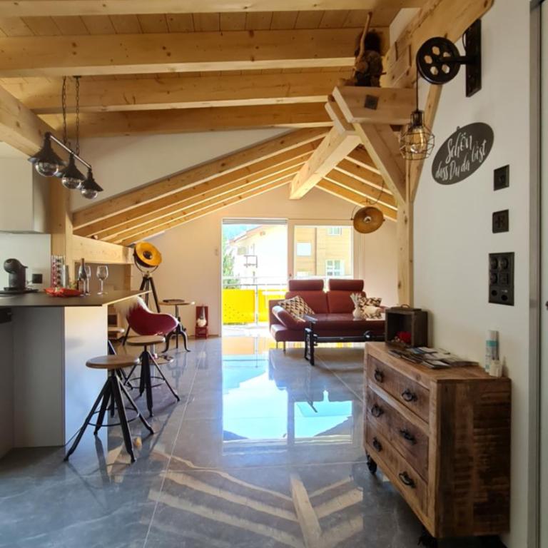 "alti Post" zentralgelegene, stilvolle Dachwohnung - Apartment mit 1 Schlafzimmer - 1