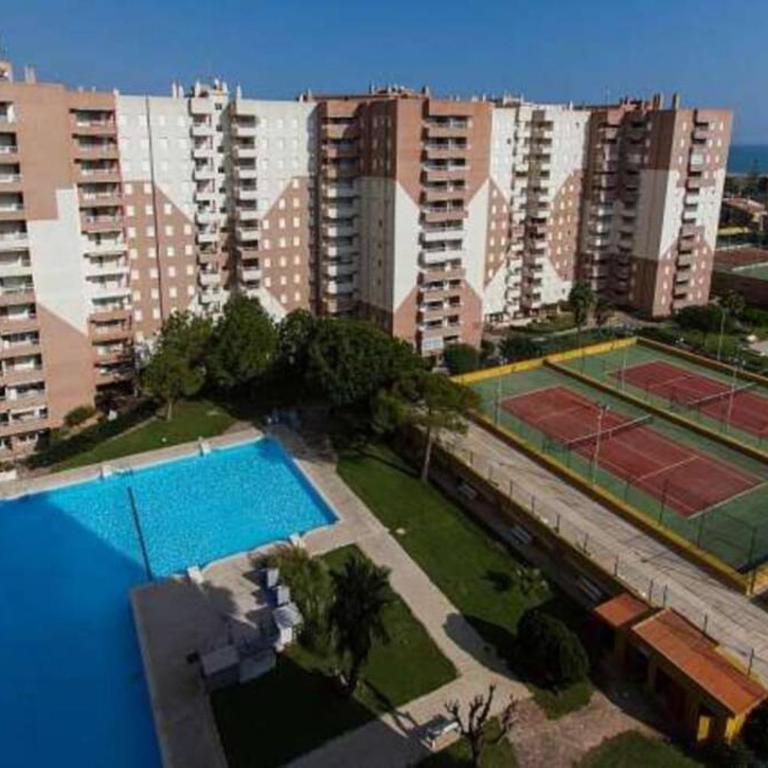 Apartamento con gran piscina de temporada a 200 metros de la playa - Appartement 2 Chambres - 4