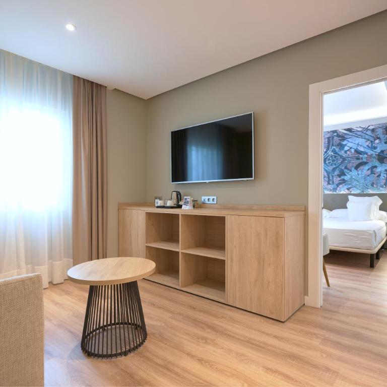 Monte Triana - Suite Junior - 3