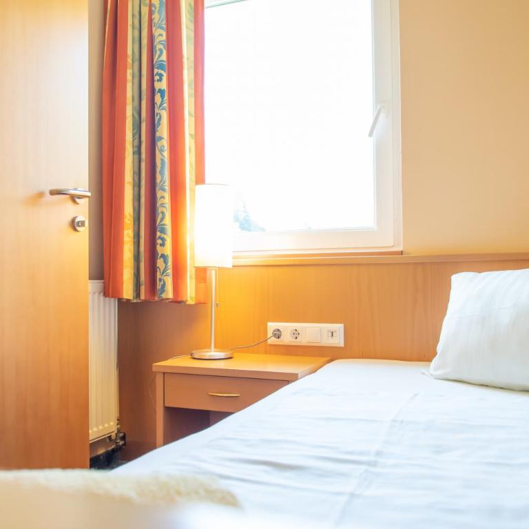 Strandhotel Burgstaller - Economy Einzelzimmer - 2