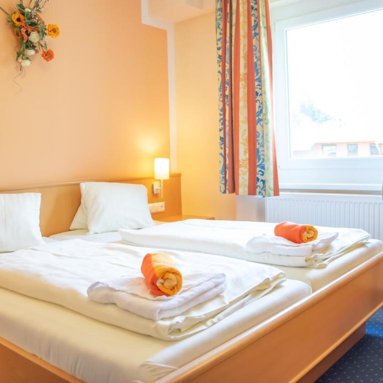 Strandhotel Burgstaller - Standard Doppelzimmer - 1