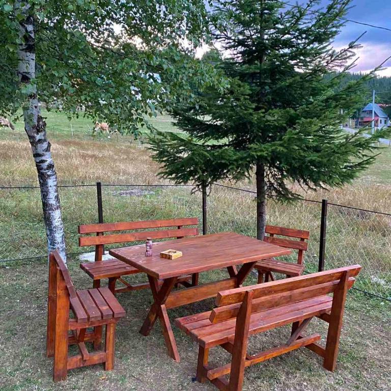 Charming Mountain House Zabljak - Vacation Home - 37