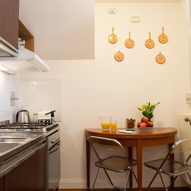 Babuino 79 - One-Bedroom Apartment - Split Level - 5