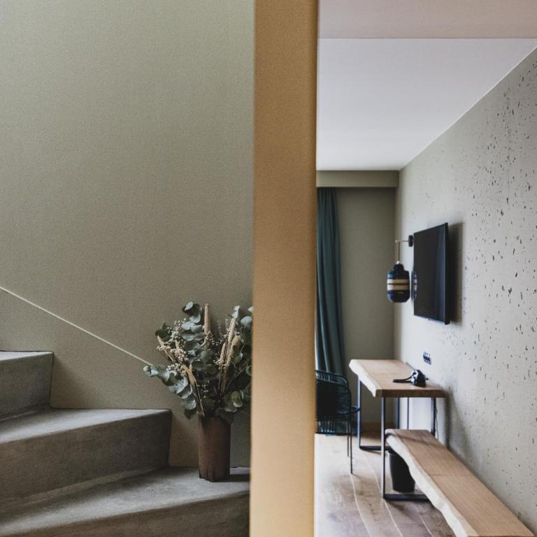 Le Garage Biarritz Hôtel - Suite Atelier * Vue Partielle sur Océan - 8