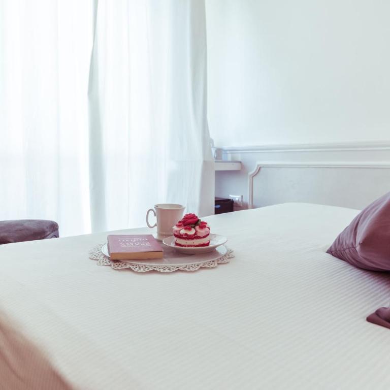 Piccolo Mondo Hotel - Camera Deluxe Matrimoniale con Vista Mare - 12