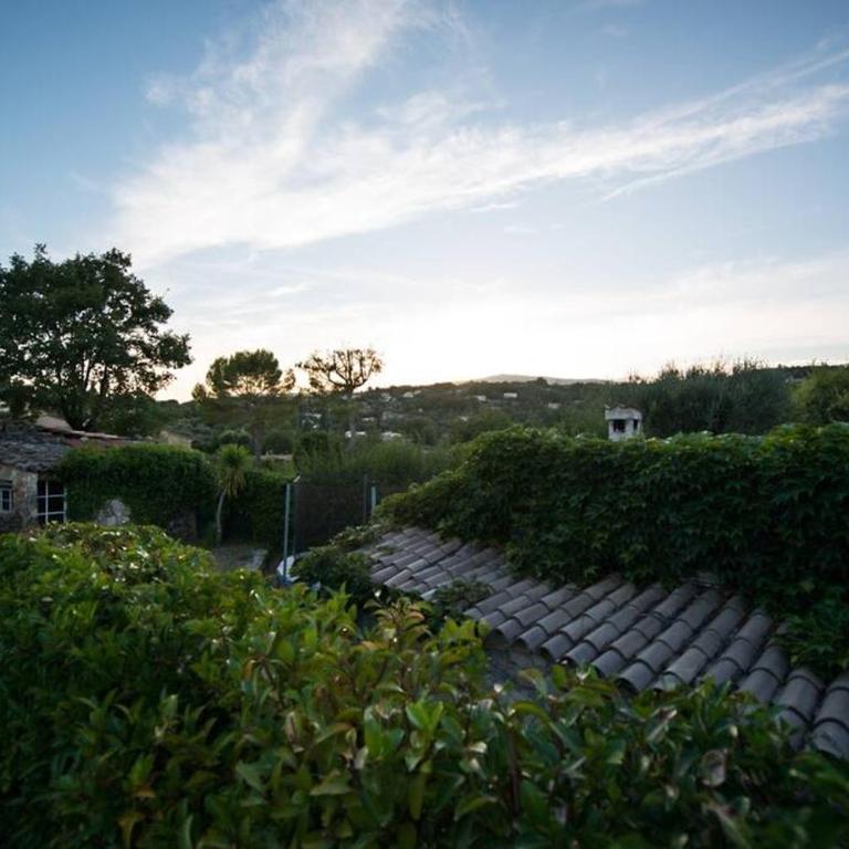 Studio indépendant dans mas provencal - Studio avec Vue sur Jardin - 22