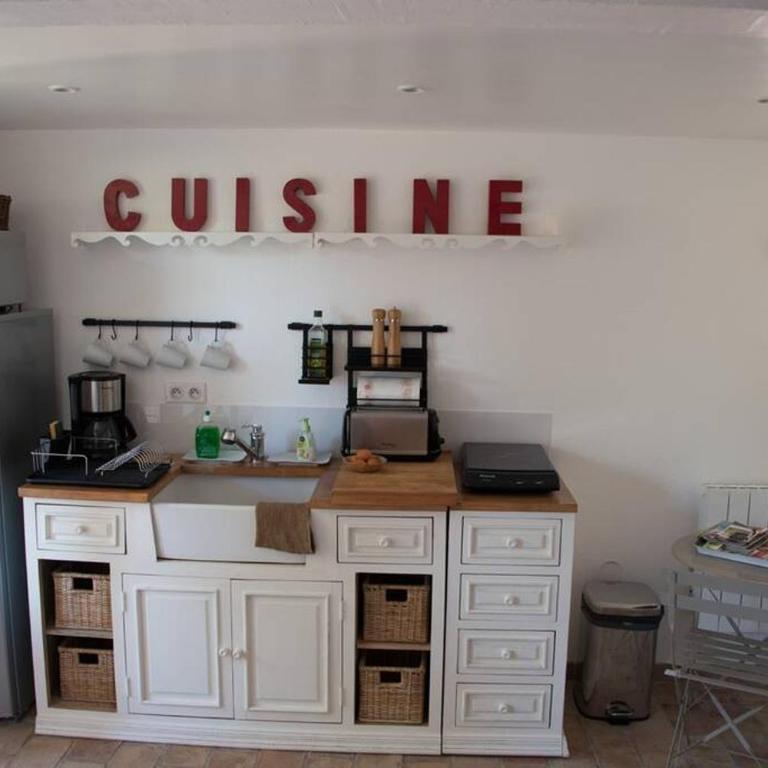 Studio indépendant dans mas provencal - Studio avec Vue sur Jardin - 31