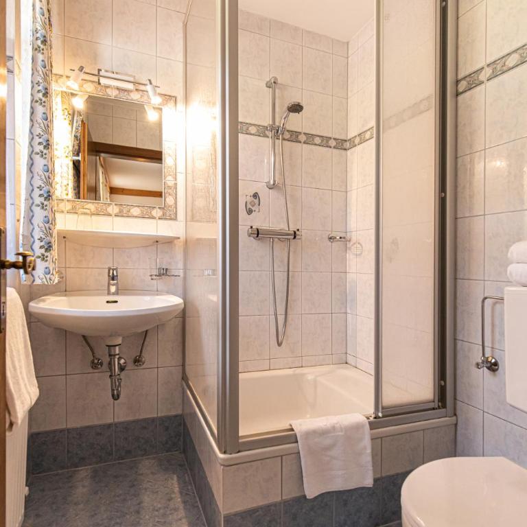 Haus Farmer - Double Room with Balcony - 6