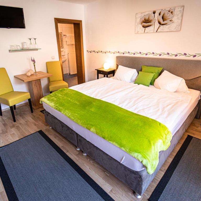 Haus Farmer - Double Room with Balcony - 3