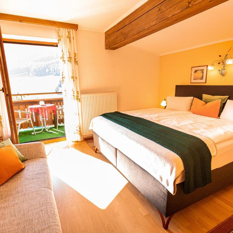 Haus Farmer - Double Room with Balcony - 8