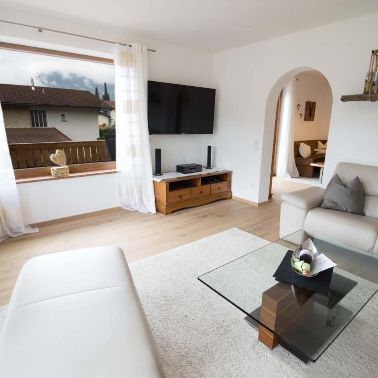 Ferienwohnung Lorenz - Apartment mit 2 Schlafzimmern und Bergblick - 16