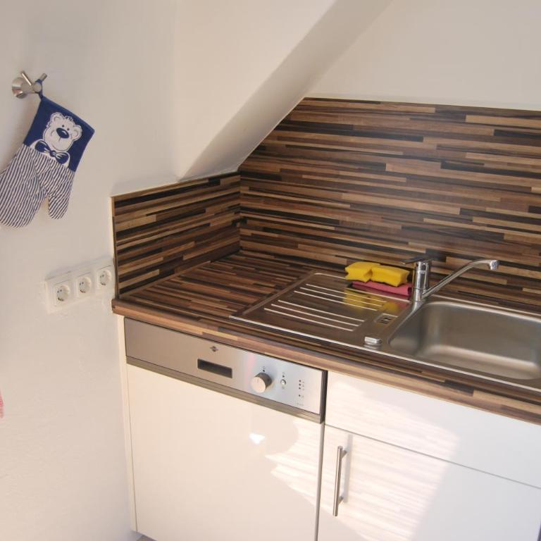 Linz SUNNY - Standard Apartment mit 1 Schlafzimmer - 2