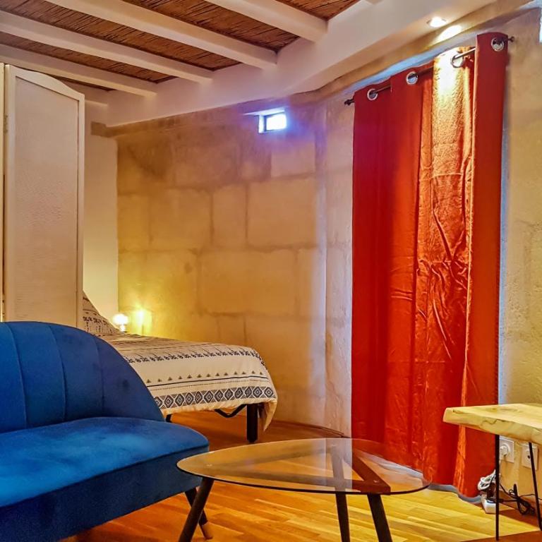 Vue la plus haute sur l'Amphithéâtre-arènes - Appartement 1 Chambre - 7