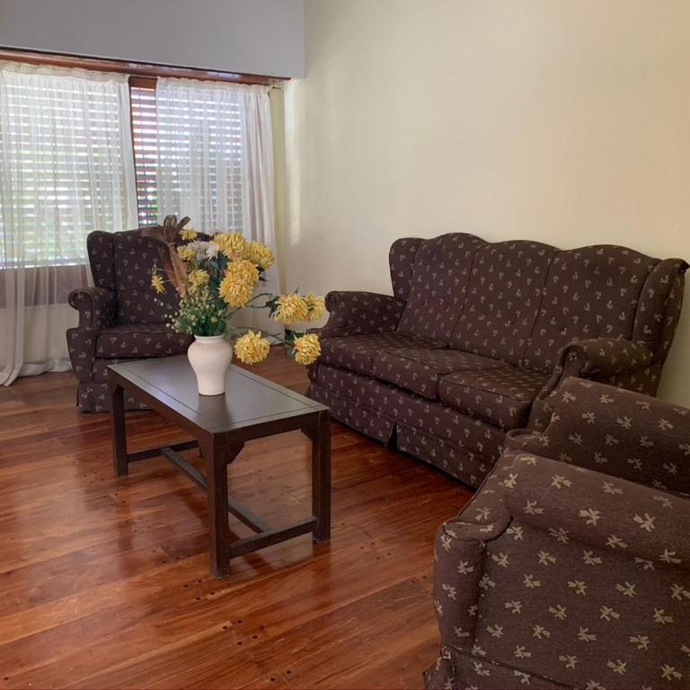 5ta Home - Four-Bedroom House - 3