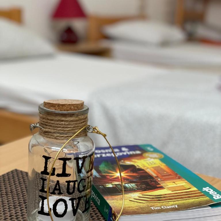 Rooms Deny - Četvorokrevetna Soba sa Sopstvenim Kupatilom - 4