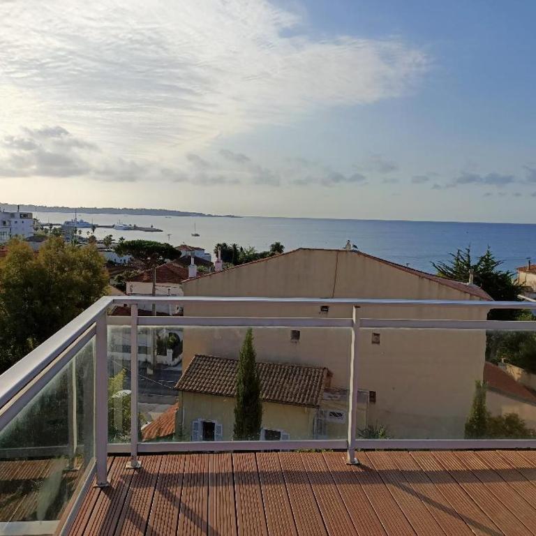 Résidence L'Iliade Appartement à 5 mn des plages Vue mer Parking gratuit - Studio - Vue sur Mer - 23