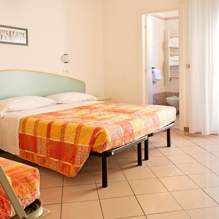 Hotel Radar - Camera Tripla - 1