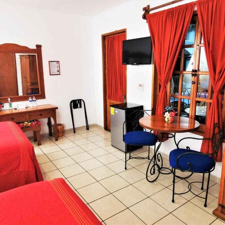 Hotel Casa de la Tía Tere - Double Room with Two Double Beds - 2