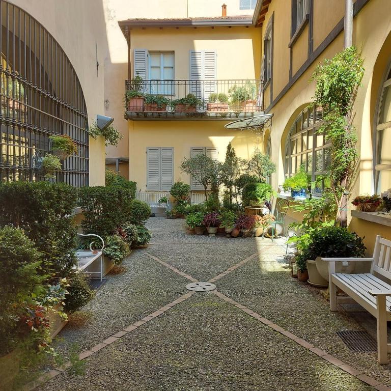 Casa Giovio Elegant Historic Residence in the heart of Como - One-Bedroom Apartment - 61