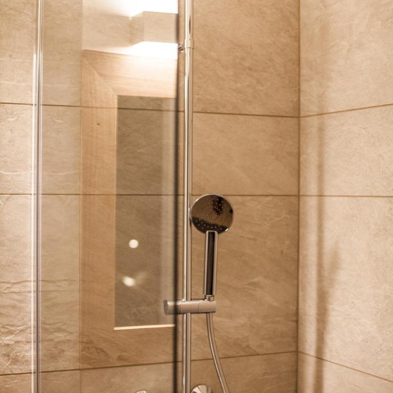 Virgula B&B - Camera Matrimoniale con Bagno Privato - 4