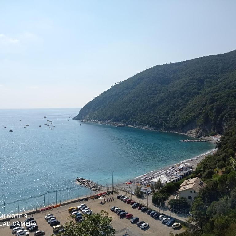 Casafischea19 Via venino 19 - Appartamento con 2 Camere da Letto - 13
