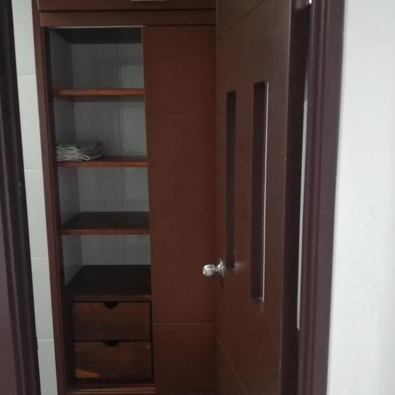 Hostal Apartamentos Delgado - Habitación Doble con baño privado - 3