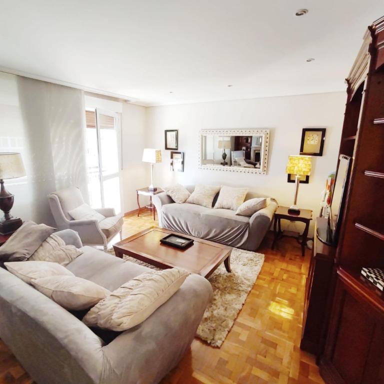Apartamento turístico San Juan - Three-Bedroom Apartment - 1