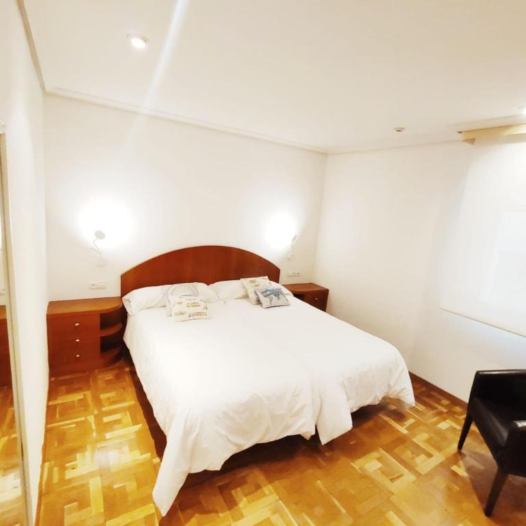 Apartamento turístico San Juan - Three-Bedroom Apartment - 6