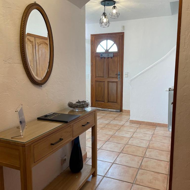 Charmant rez de villa en provence - Maison 2 Chambres - 21