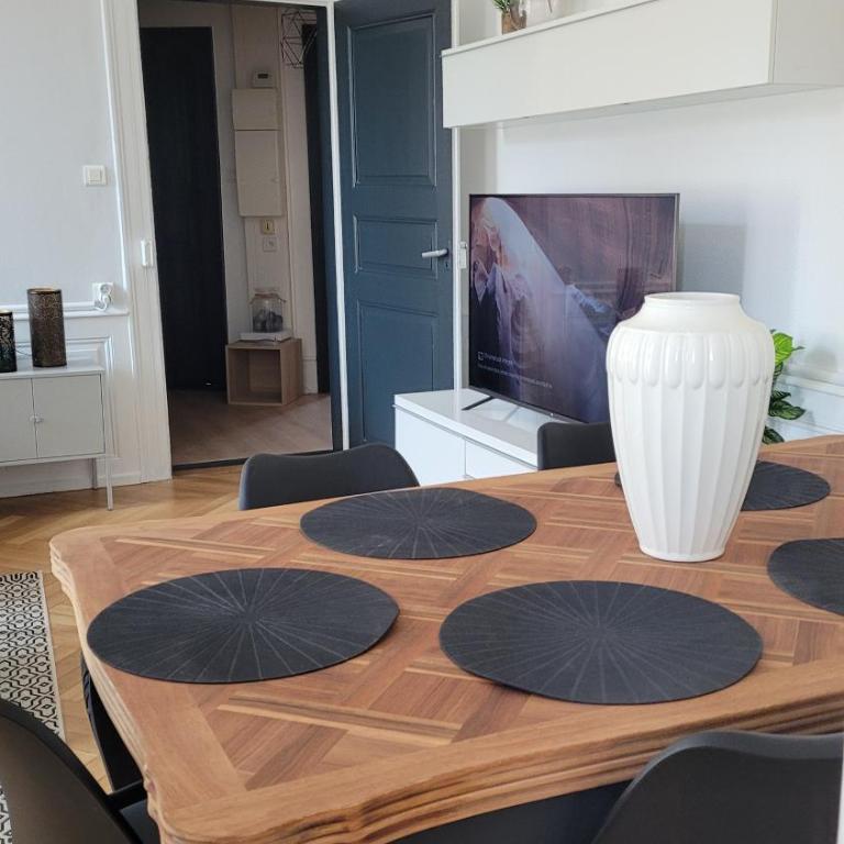 COLMAR Centre VILLE 6 couchages 3 grandes chambres - Apartment mit 3 Schlafzimmern - 22